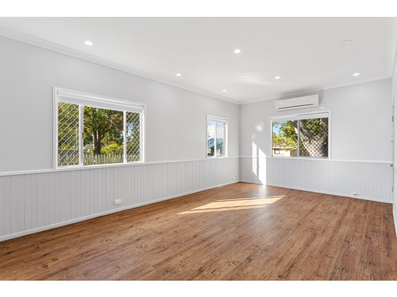 23 Doncaster Street, Newtown QLD 4350