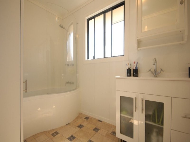 10 Hartman Street, Rangeville QLD 4350