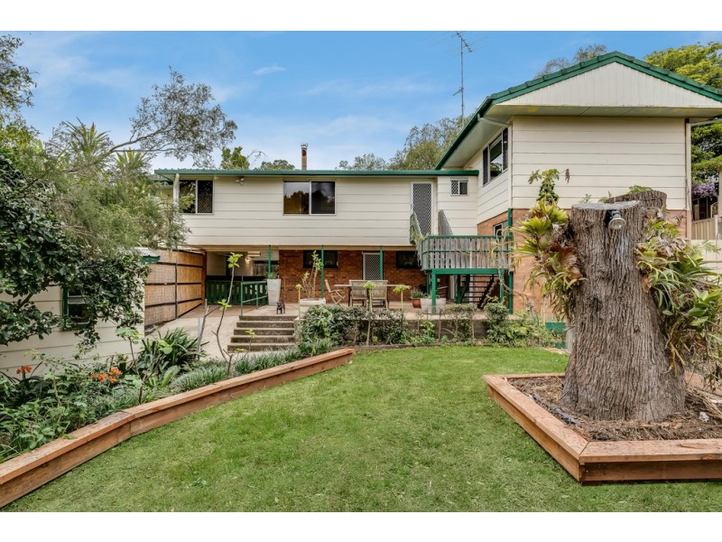 3 Peter Street, Mount Lofty QLD 4350