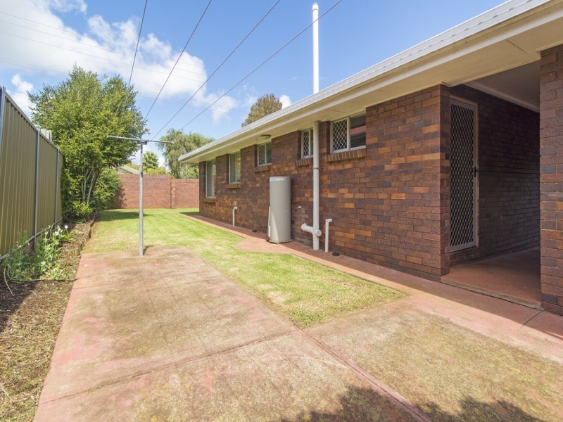 1/101 Alderley Street, Rangeville QLD 4350
