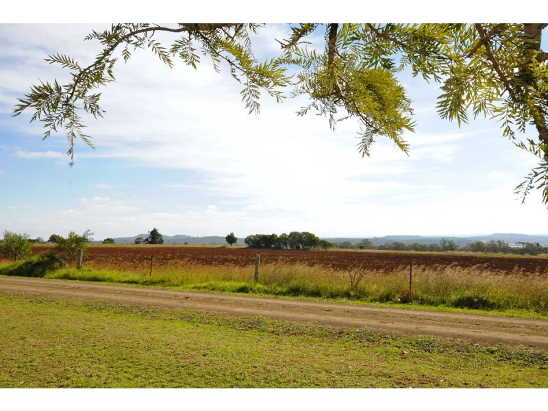 47 Cawdor Road, Highfields QLD 4352