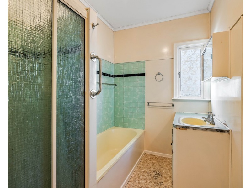 44 Long Street, Rangeville QLD 4350