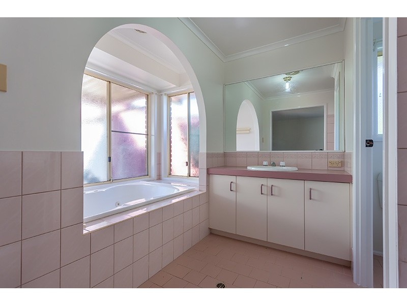 10 Quinlan Court, Darling Heights QLD 4350