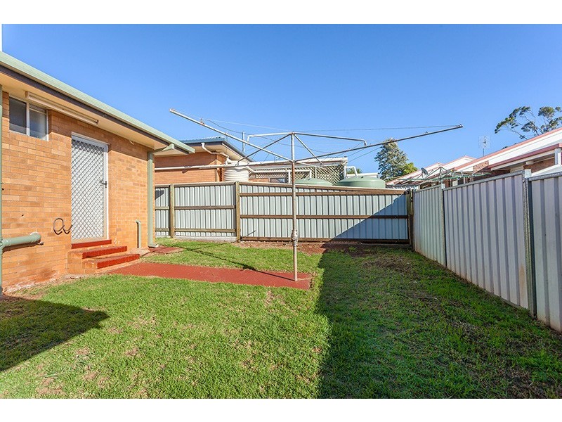 2 Priest Street, Rockville QLD 4350