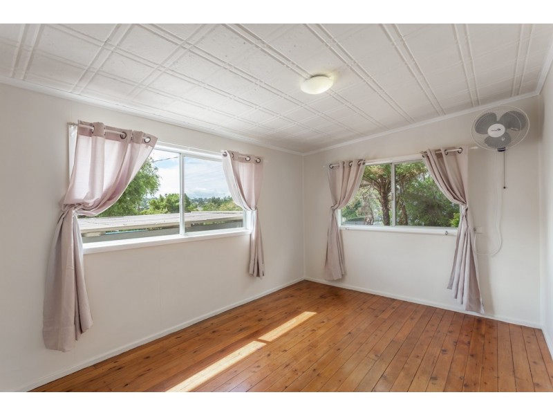 15 Dunkley Street, South Toowoomba QLD 4350