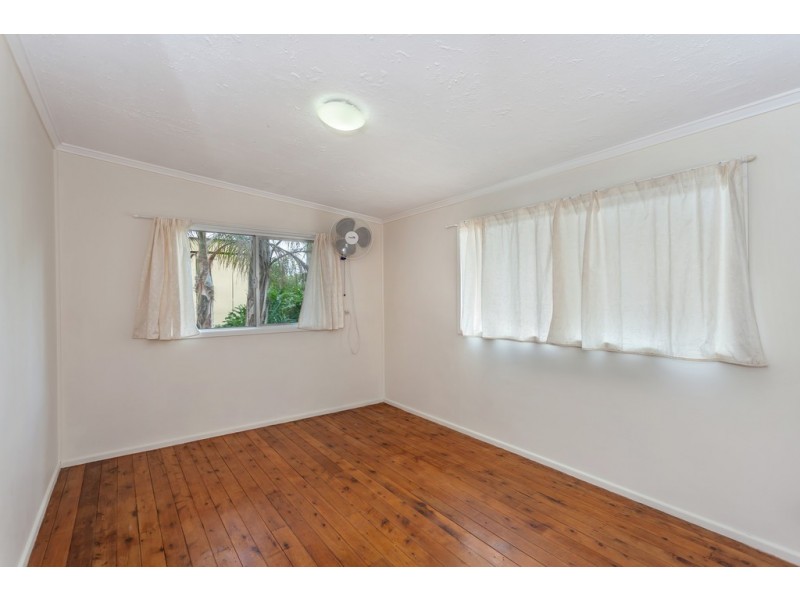 15 Dunkley Street, South Toowoomba QLD 4350