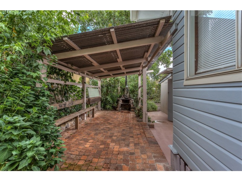 15 Dunkley Street, South Toowoomba QLD 4350