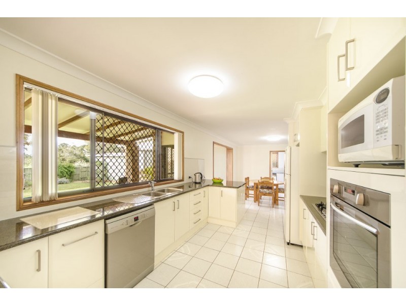 12 Jakirralee Court, Middle Ridge QLD 4350