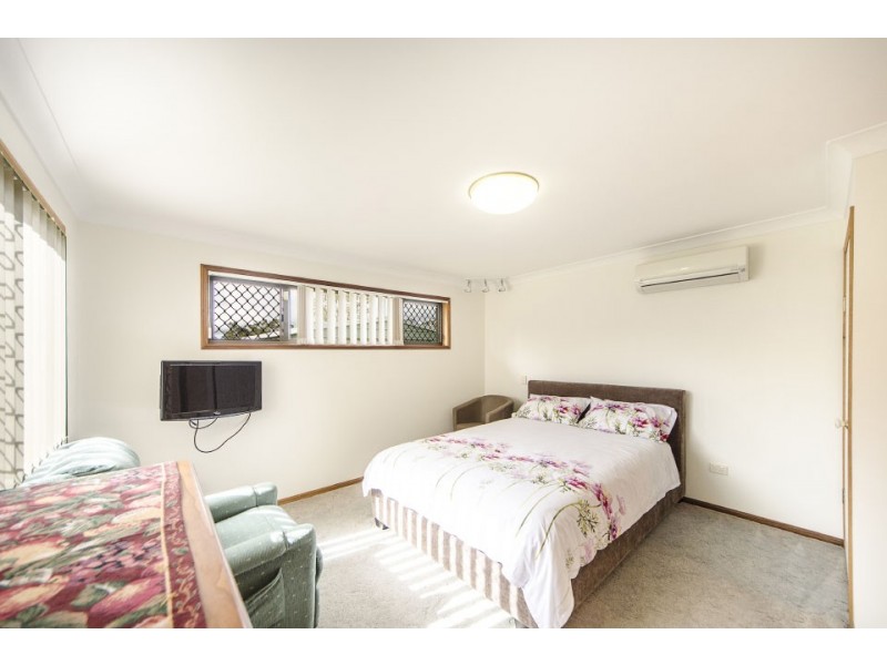 12 Jakirralee Court, Middle Ridge QLD 4350