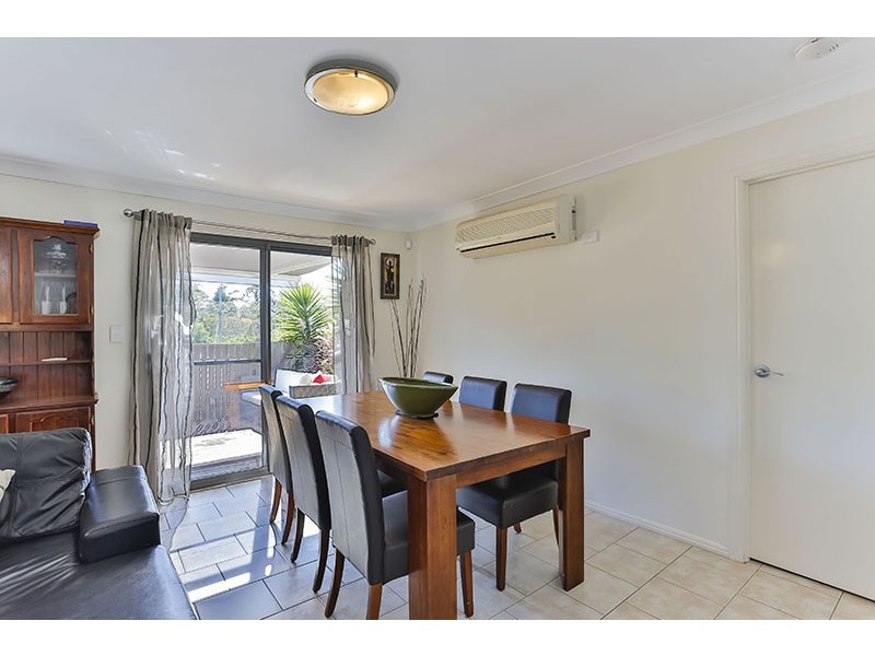 5 Willowburn Drive, Rockville QLD 4350