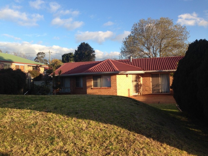 8 Abelia Street, Harlaxton QLD 4350