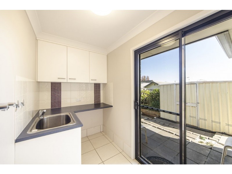 627 Hume Street, Kearneys Spring QLD 4350