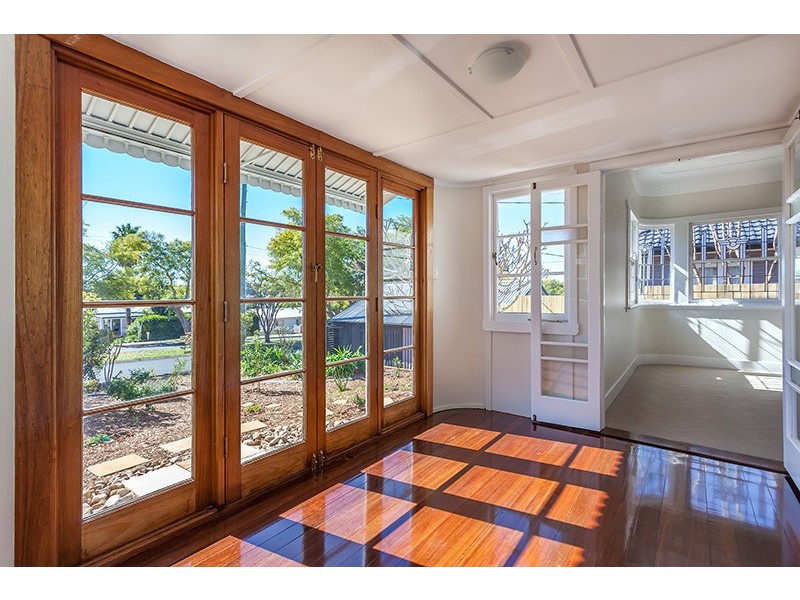 130 Perth Street, South Toowoomba QLD 4350