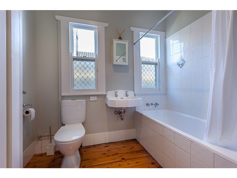 130 Perth Street, South Toowoomba QLD 4350