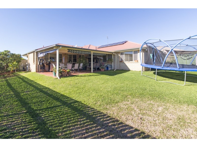 17 Strohfeldt Street, Middle Ridge QLD 4350