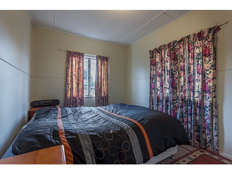 21 Dunne Street, Harristown QLD 4350