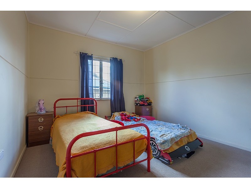 21 Dunne Street, Harristown QLD 4350