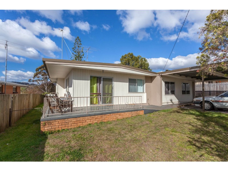 2a Hillside Street, Newtown QLD 4350