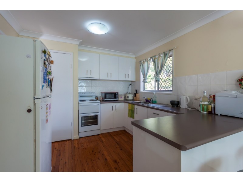 2a Hillside Street, Newtown QLD 4350