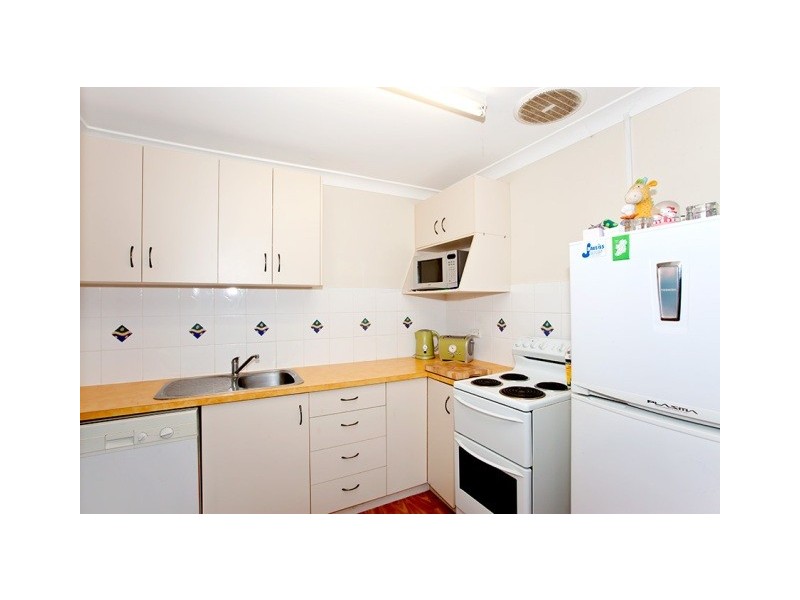 1/7 Damien Crescent, Kearneys Spring QLD 4350