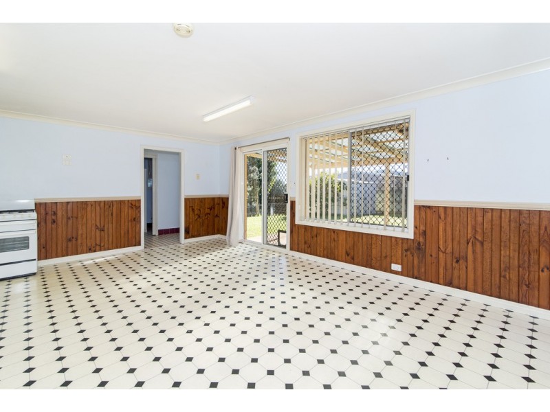 8 Dalzell Crescent, Darling Heights QLD 4350