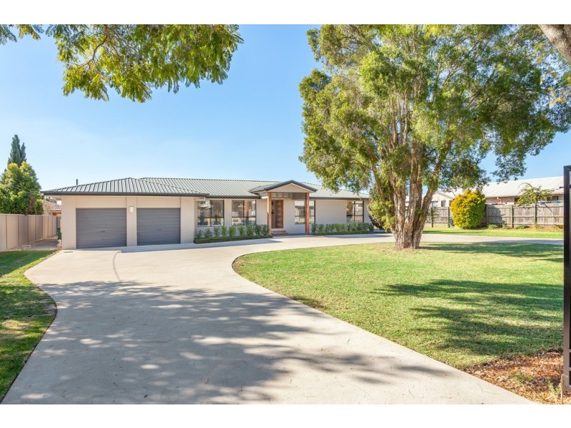 211-213 Nelson Street, Kearneys Spring QLD 4350