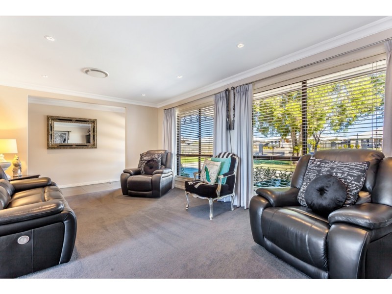 211-213 Nelson Street, Kearneys Spring QLD 4350