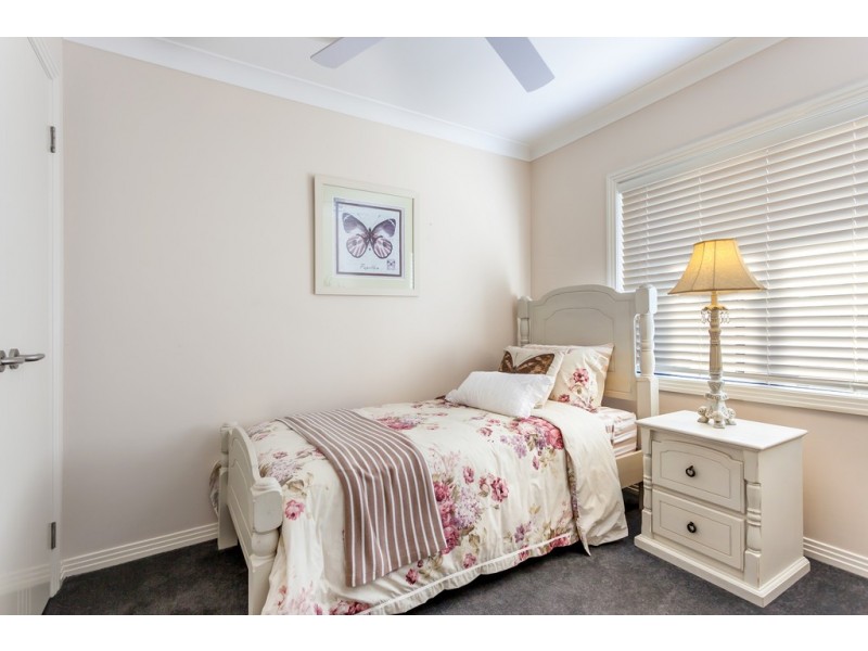 211-213 Nelson Street, Kearneys Spring QLD 4350