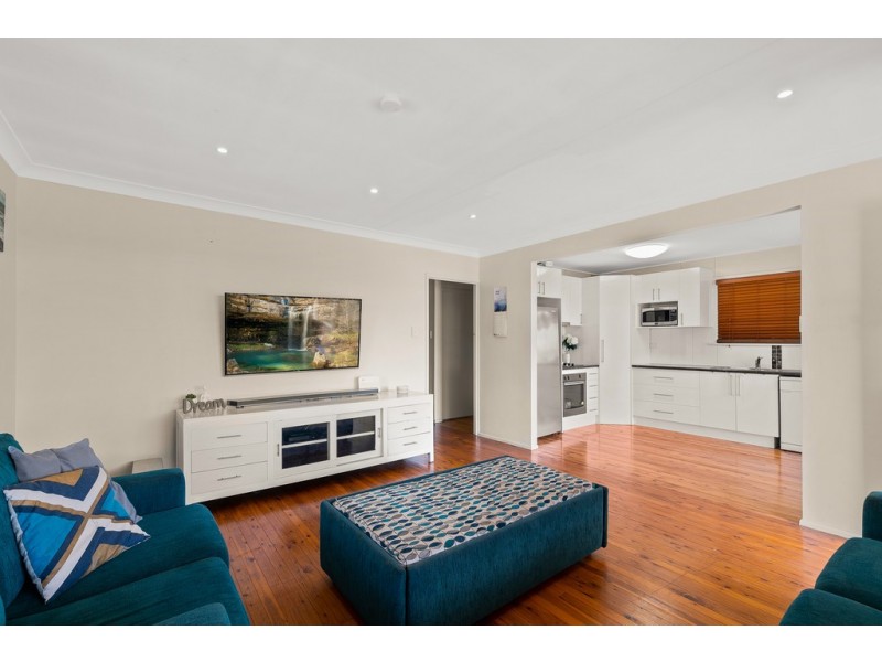 16A Warwick Street, Harristown QLD 4350