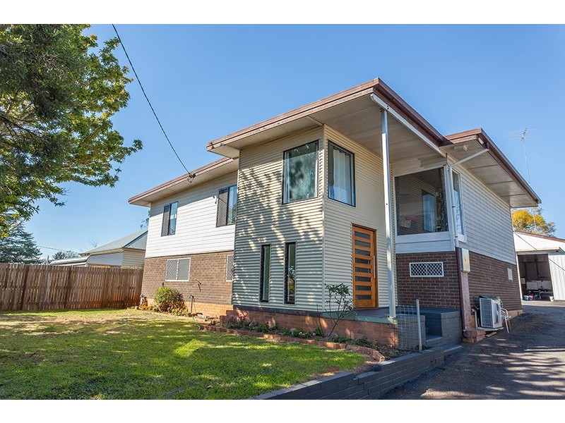 766a Ruthven Street, South Toowoomba QLD 4350