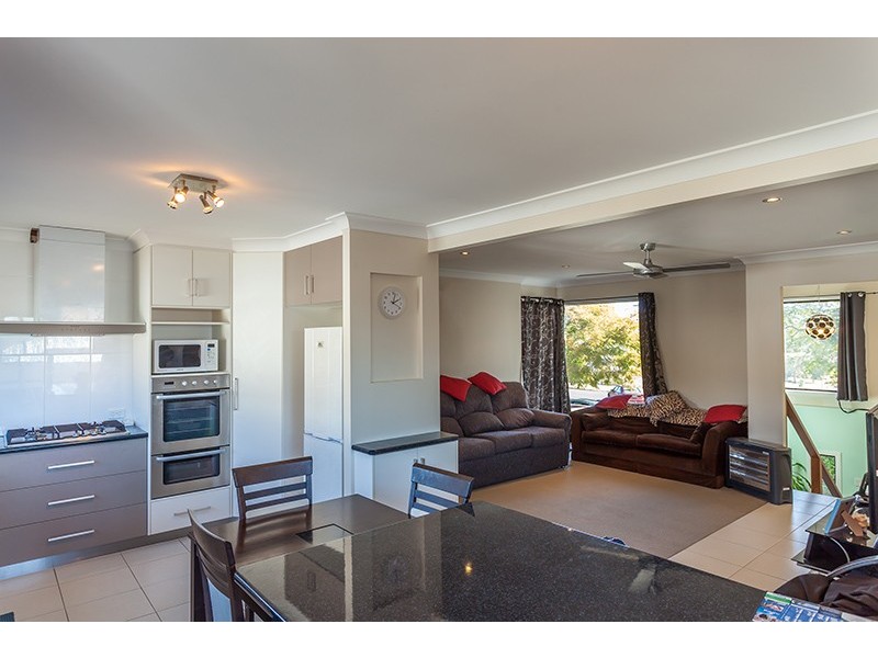 766a Ruthven Street, South Toowoomba QLD 4350