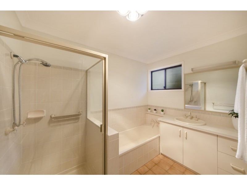 9 Scenic Court, Gowrie Junction QLD 4352