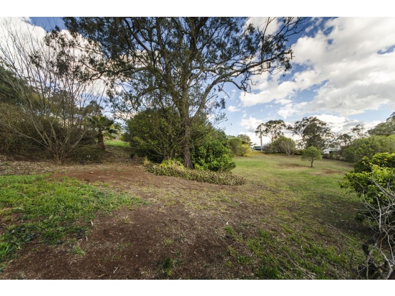 9 Scenic Court, Gowrie Junction QLD 4352
