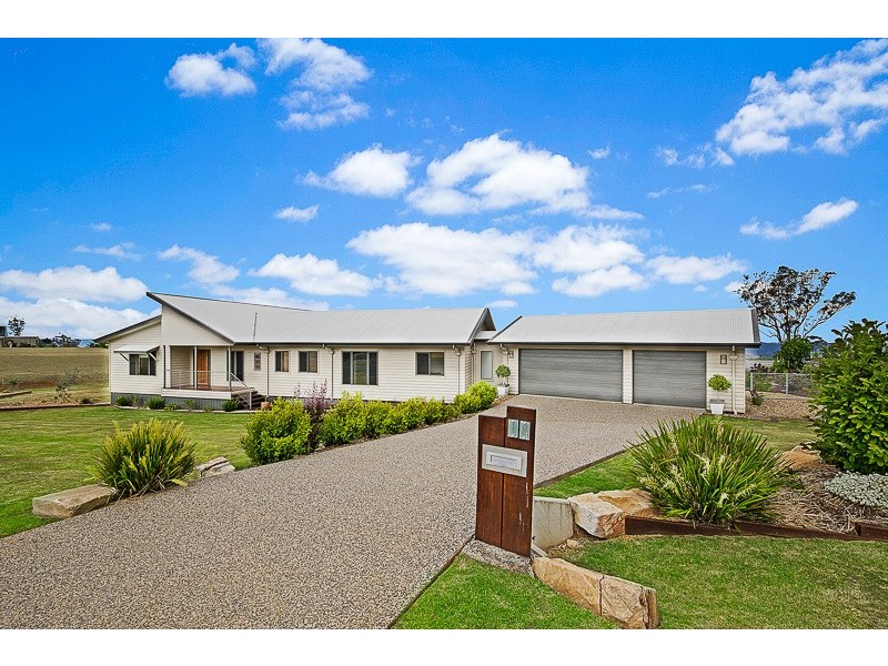 18 Archer Crescent, Preston QLD 4352