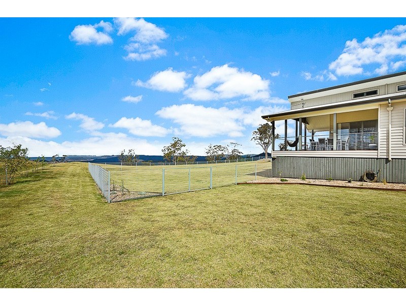 18 Archer Crescent, Preston QLD 4352