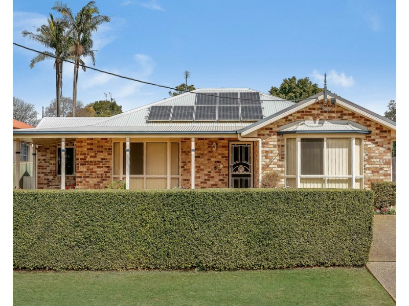 Unit 1/44 Hunter Street, Centenary Heights QLD 4350