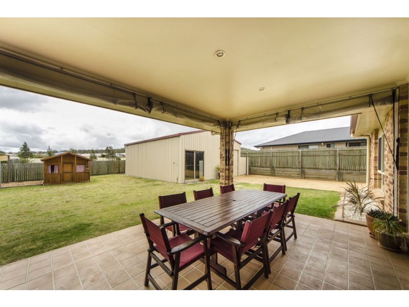 30 Tennyson Court, Westbrook QLD 4350