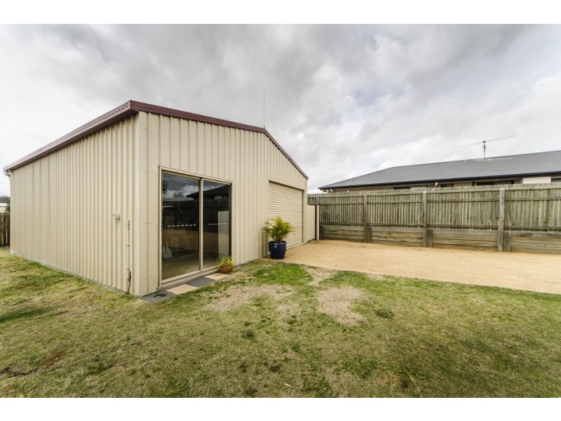 30 Tennyson Court, Westbrook QLD 4350