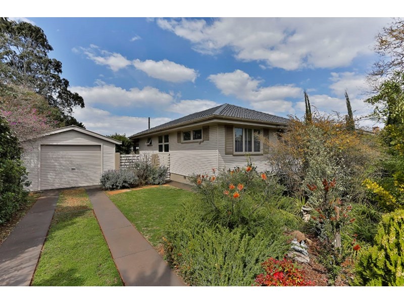 44 Tara Street, Wilsonton QLD 4350