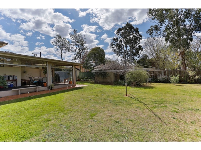 44 Tara Street, Wilsonton QLD 4350