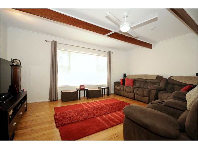 6 Maker Street, Rangeville QLD 4350