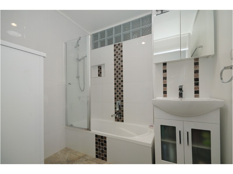 6 Maker Street, Rangeville QLD 4350