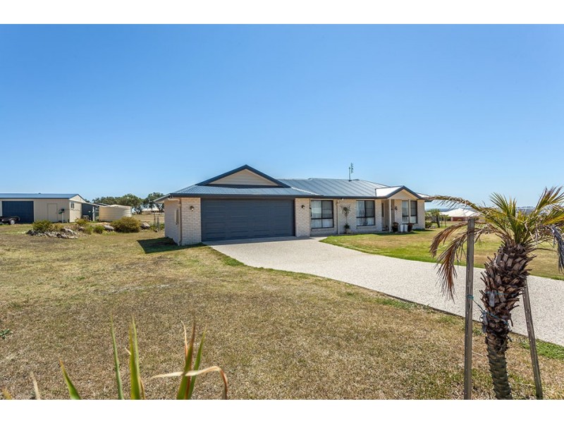 42 Hilltop Drive, Gowrie Junction QLD 4352
