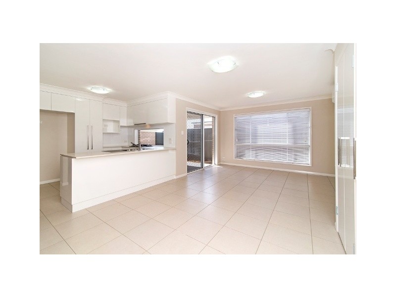 3/18 Swallow Court, Newtown QLD 4350