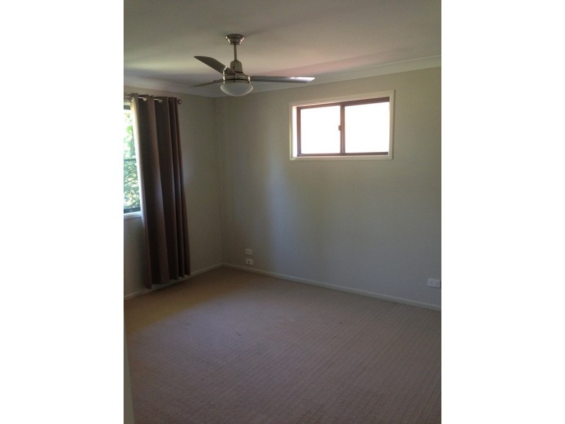 27 Quelch Street, Rockville QLD 4350