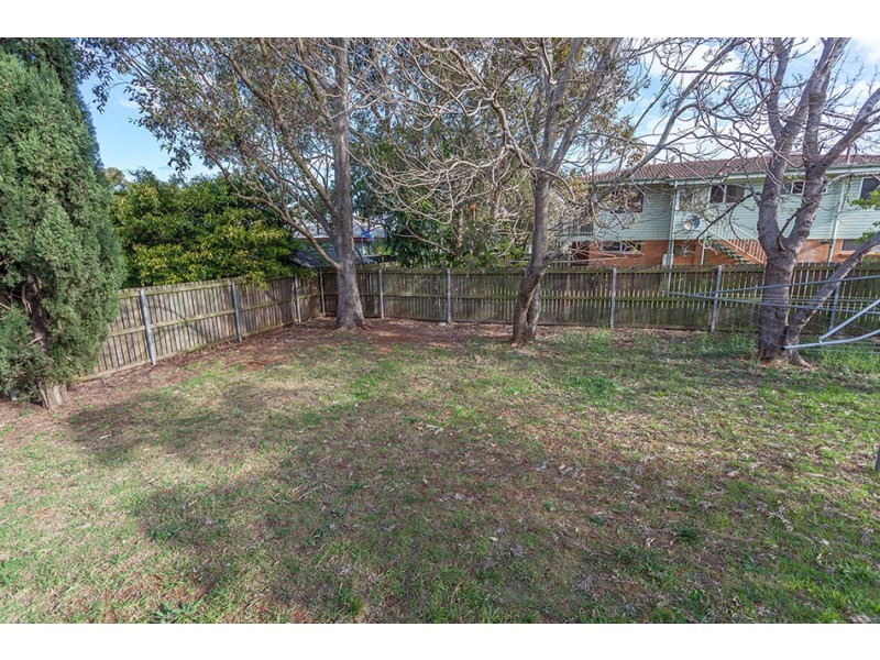 54 O’Quinn Street, Harristown QLD 4350