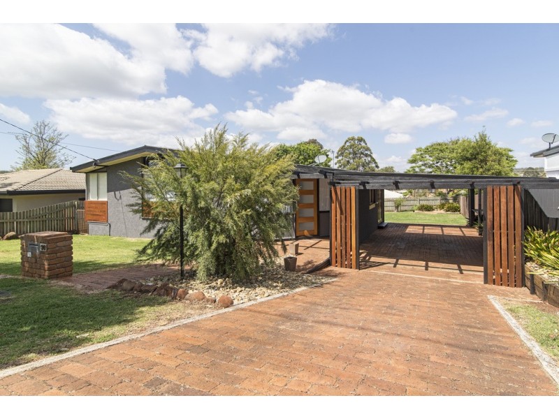 36 Debra Street, Centenary Heights QLD 4350
