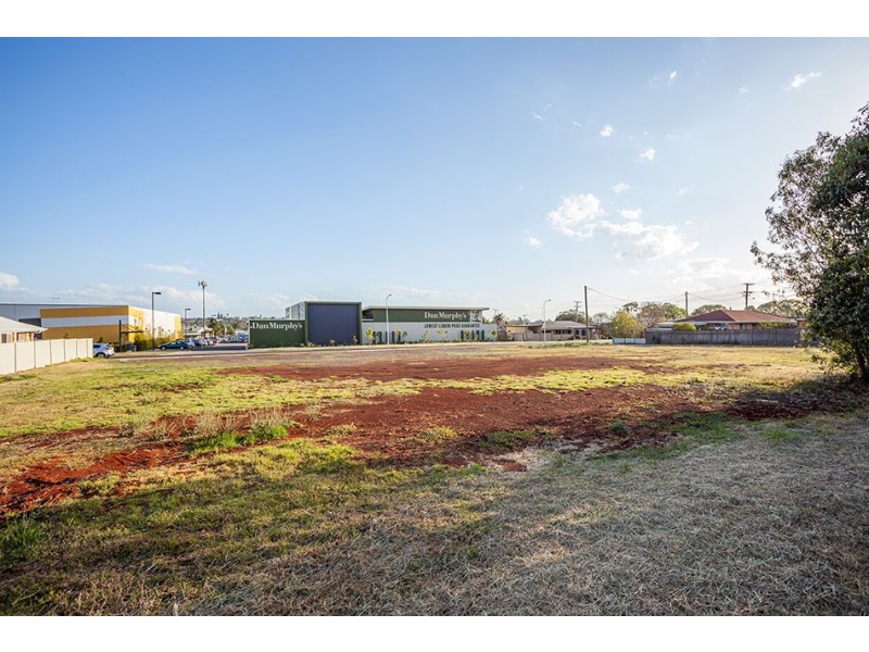 9 Kirra Street, Wilsonton QLD 4350