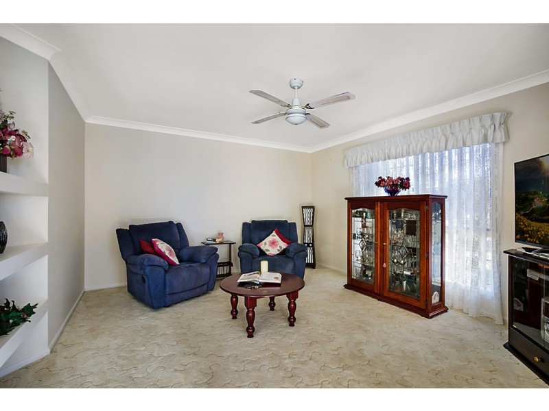 22 Holt Street, Middle Ridge QLD 4350