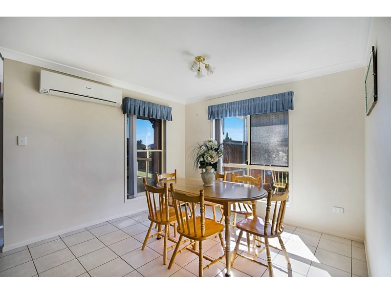 22 Holt Street, Middle Ridge QLD 4350